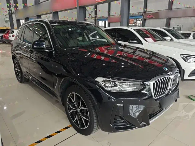 BMW X3 — Фото автомобиля 3