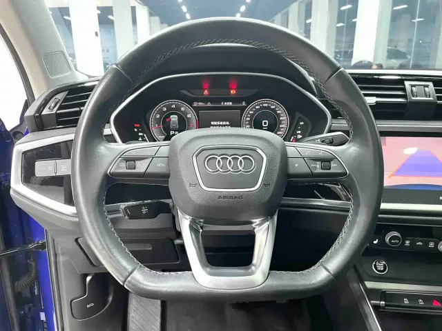Audi Q3 — Фото автомобиля 8
