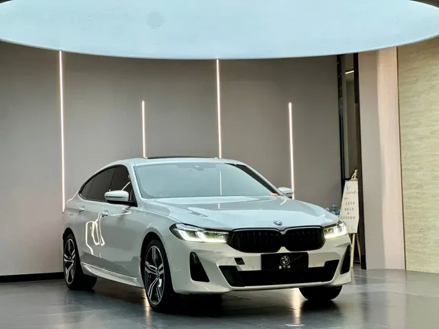 BMW 6 Series Gran Turismo — Фото автомобиля 3