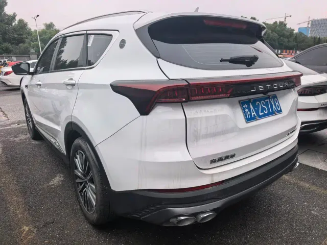 Jetour X70 Plus — Фото автомобиля 5