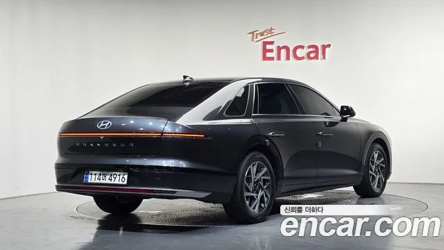 Hyundai Grandeur Grandeur (GN7) 2.5 Бензин 2WD — Фото автомобиля 2