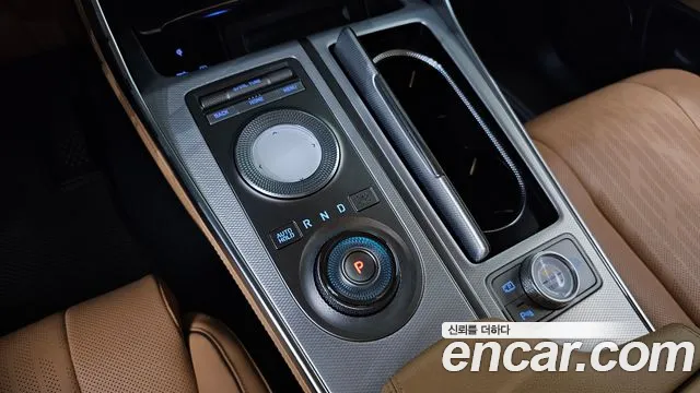 Genesis GV80 — Фото автомобиля 12