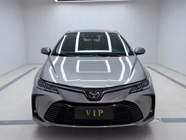 Toyota Corolla — Фото автомобиля 2