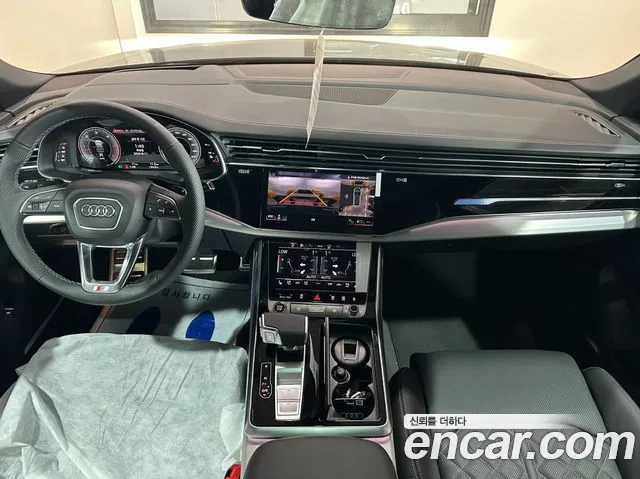 Audi Q8 50 TDI quattro Premium — Фото автомобиля 4