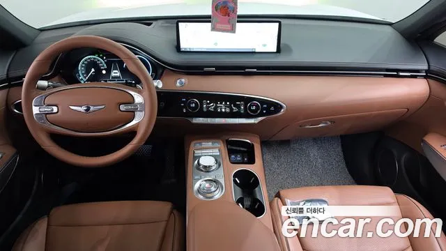 Genesis GV70 — Фото автомобиля 10