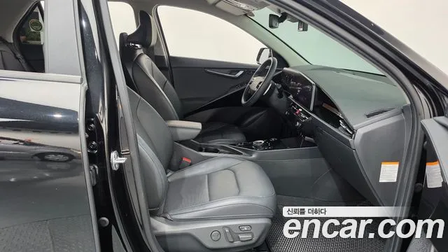 Kia Niro Niro (New) — Фото автомобиля 16