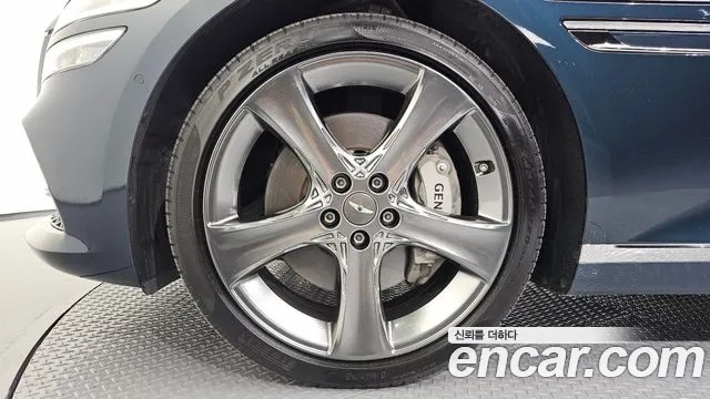 Genesis G80 RG3 — Фото автомобиля 5