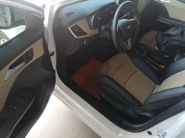 Chevrolet Monza — Фото автомобиля 15