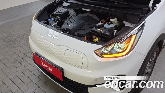 Kia Niro Niro Plus Earth — Фото автомобиля 6