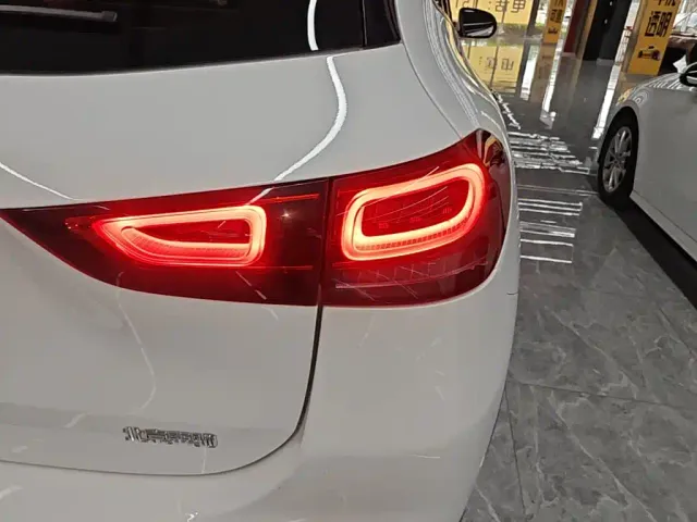 Mercedes-Benz GLA-Class — Фото автомобиля 7