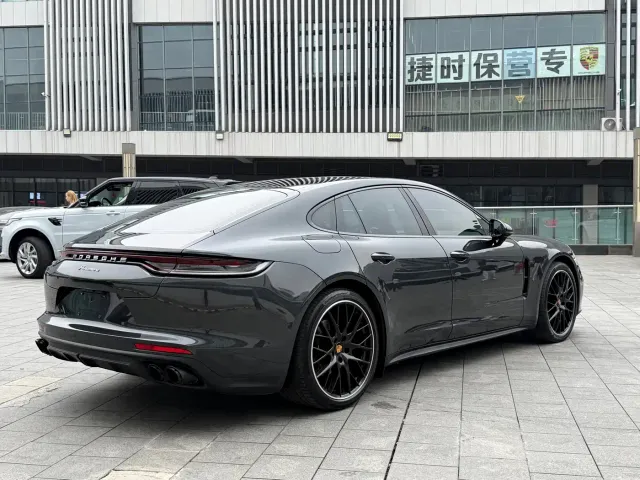 Porsche Panamera — Фото автомобиля 13