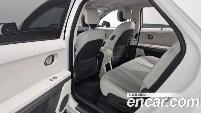 Hyundai Ioniq5 — Фото автомобиля 12