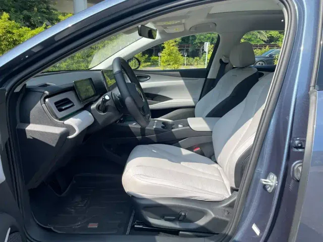BYD Seal 06 DM-i Touring — Фото автомобиля 7