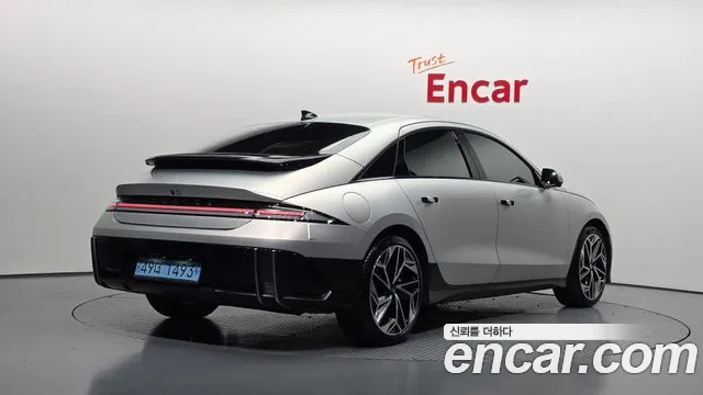 Hyundai Ioniq6 — Фото автомобиля 2