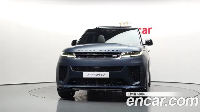 Land Rover Range Rover Sport — Фото автомобиля 3
