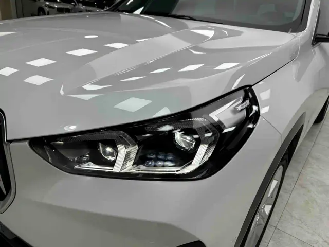 BMW X1 — Фото автомобиля 25