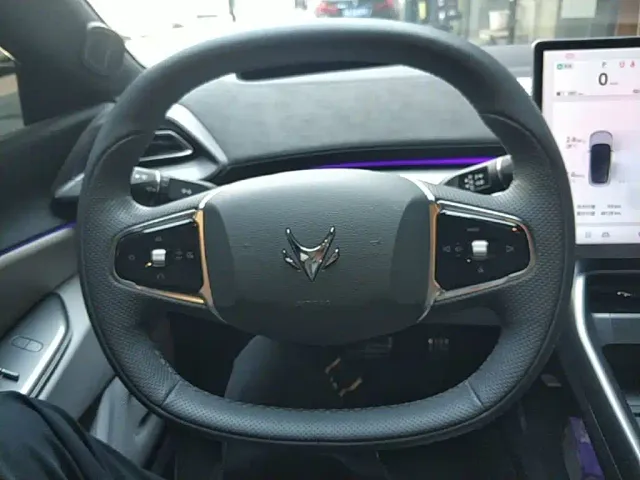 Arcfox Alpha S5 — Фото автомобиля 10
