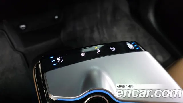 Kia EV6 — Фото автомобиля 16