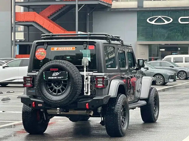 Jeep Wrangler 4xe — Фото автомобиля 18