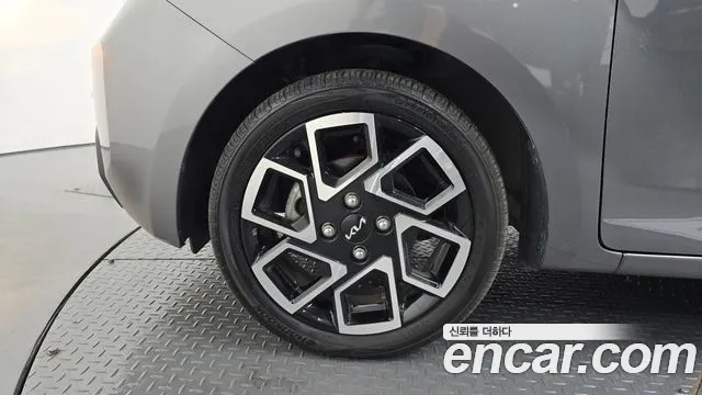 Kia RAY Новый Kia Ray Signature — Фото автомобиля 3