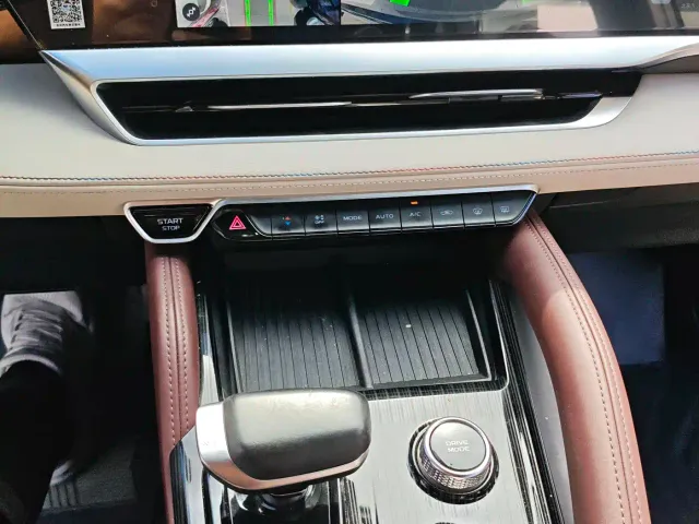 Geely Xingyue L — Фото автомобиля 17
