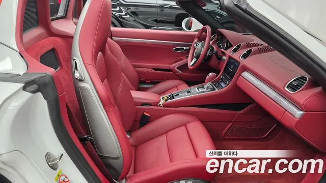 Porsche 718 — Фото автомобиля 25