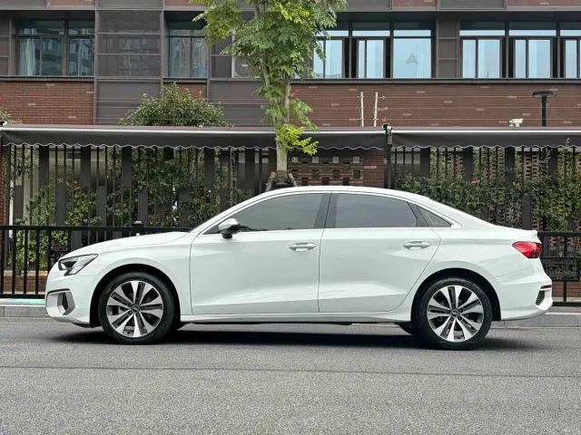 Audi A3 — Фото автомобиля 5