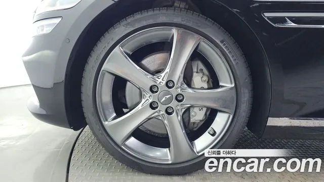 Genesis G80 RG3 — Фото автомобиля 5