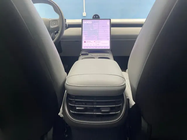 Nio ET5 Touring — Фото автомобиля 18