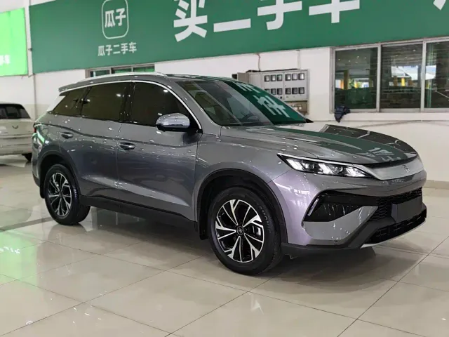 BYD Song Pro — Фото автомобиля 2