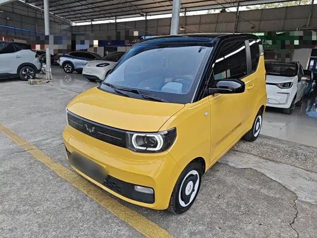 Фотография автомобиля — Wuling Hongguang Mini EV