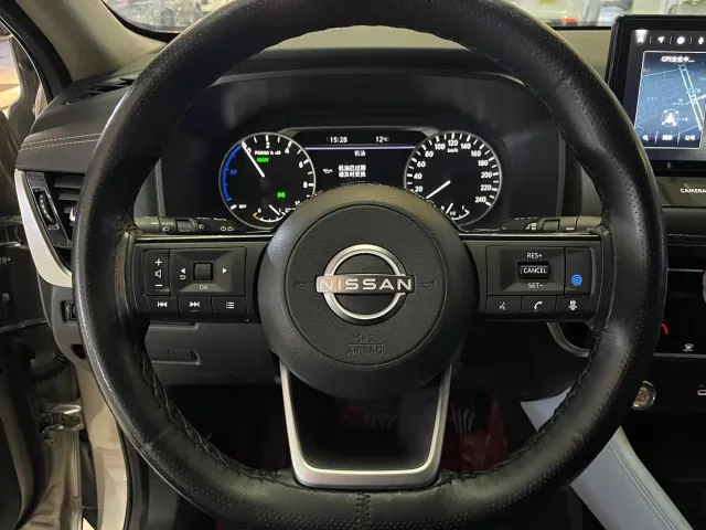 Nissan X-Trail — Фото автомобиля 8