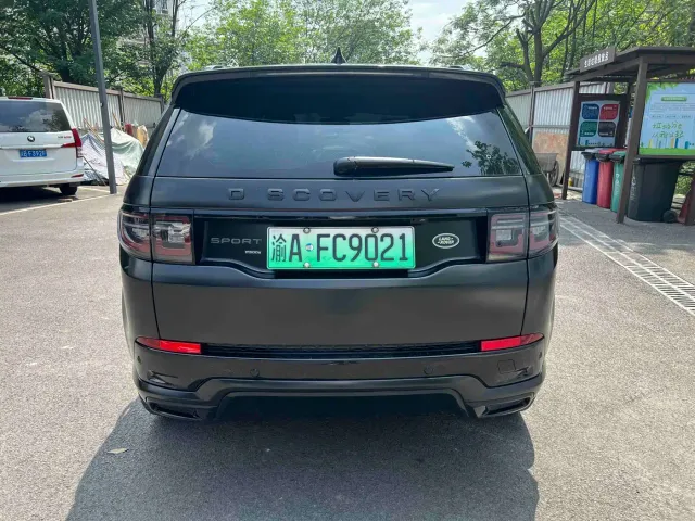 Land Rover Discovery Sport — Фото автомобиля 4