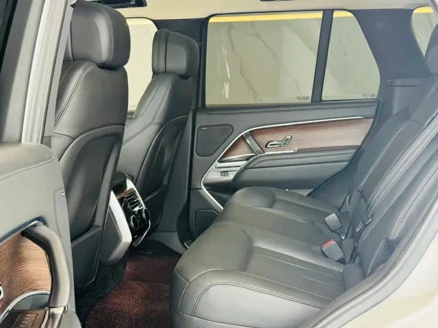 Land Rover Range Rover — Фото автомобиля 13