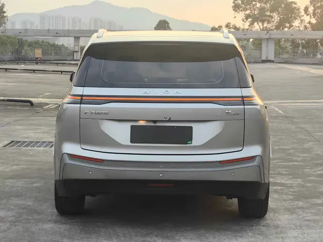 GAC Aion Y — Фото автомобиля 5