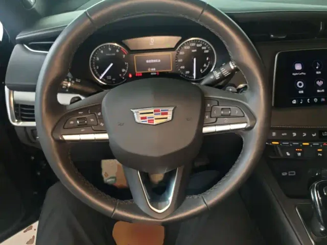 Cadillac XT4 — Фото автомобиля 6