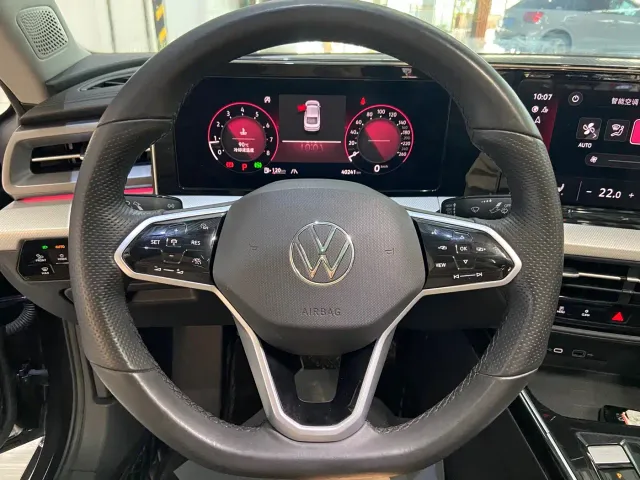 Volkswagen Lamando — Фото автомобиля 20