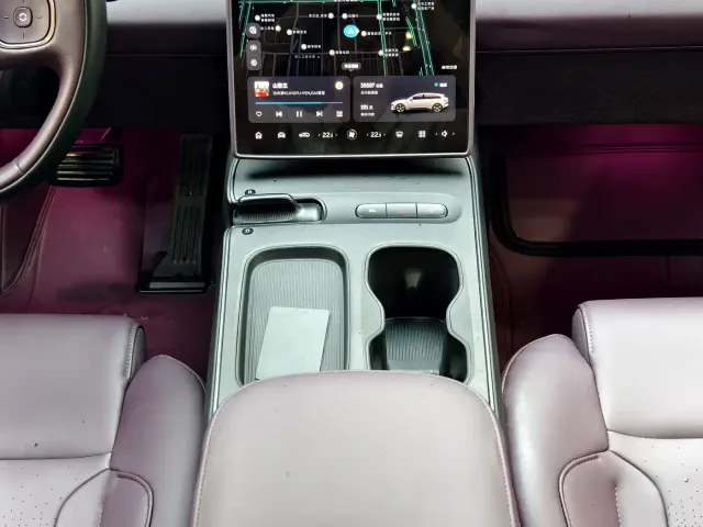 Nio ET5 Touring — Фото автомобиля 15