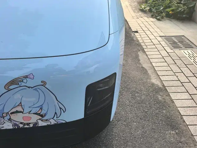 Li Auto MEGA — Фото автомобиля 5