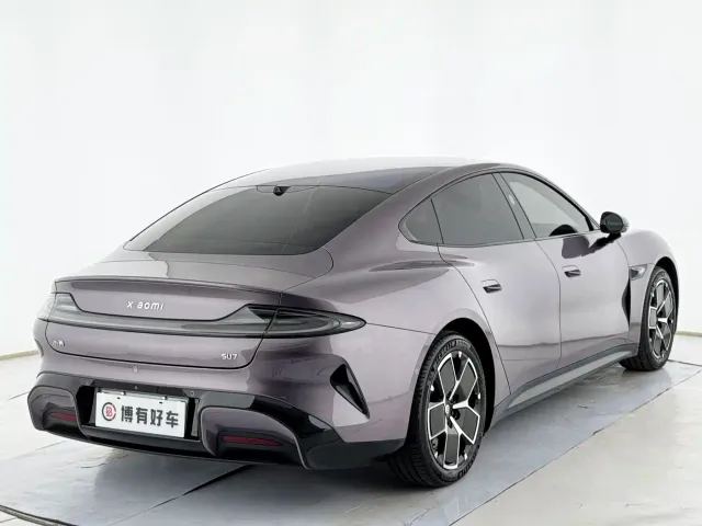 Xiaomi SU7 — Фото автомобиля 13