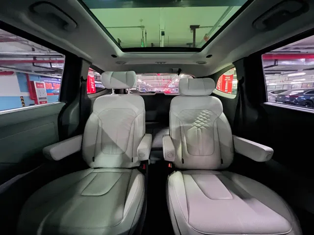 Hyundai Custo — Фото автомобиля 13