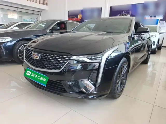 Фотография автомобиля — Cadillac CT4