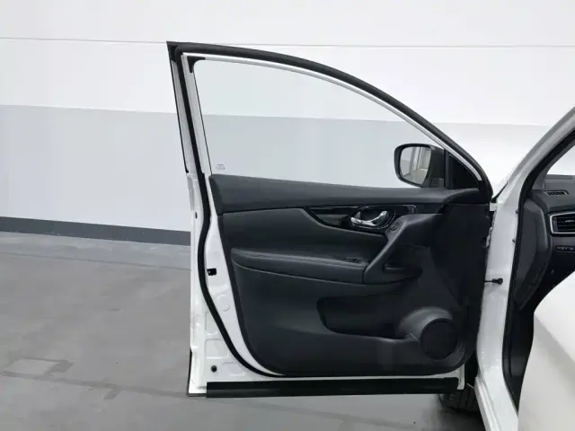 Nissan Qashqai — Фото автомобиля 8