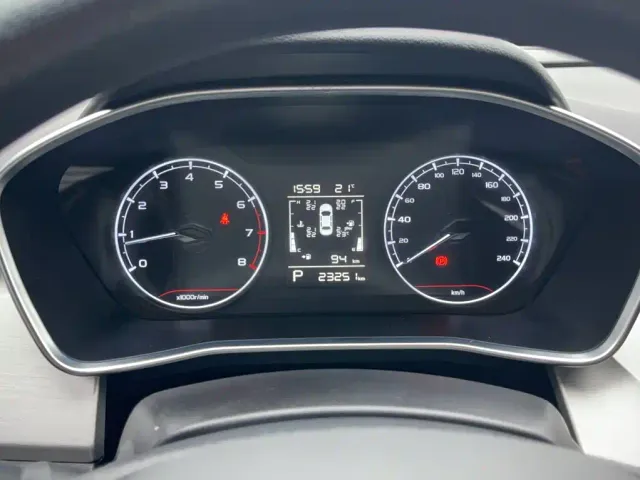 Geely Binyue — Фото автомобиля 3