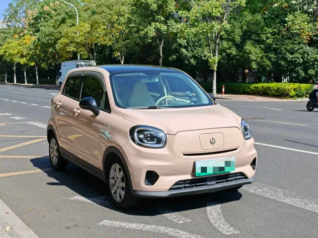 Leapmotor T03 — Фото автомобиля 3