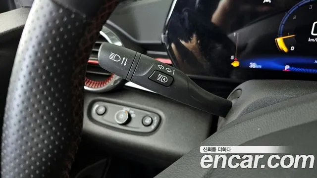 ChevroletGMDaewoo Trax Trax Кроссовер — Фото автомобиля 30