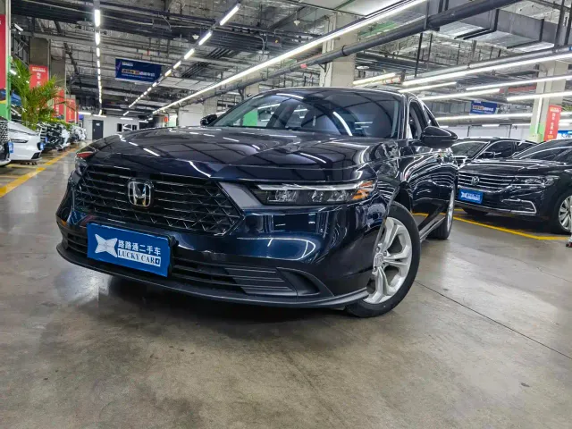 Фотография автомобиля — Honda Accord