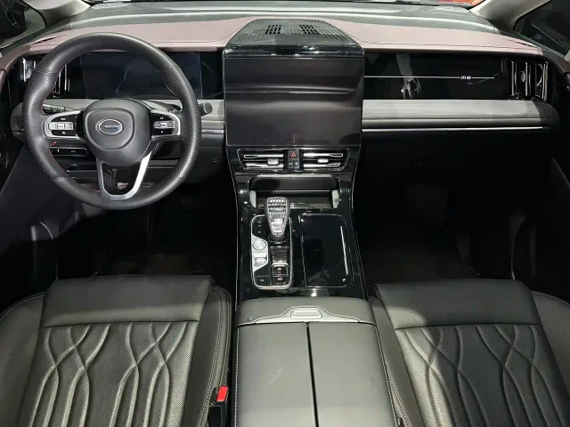 GAC Trumpchi M8 — Фото автомобиля 18