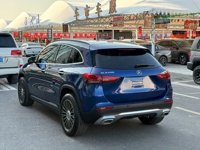 Mercedes-Benz GLA-Class — Фото автомобиля 9