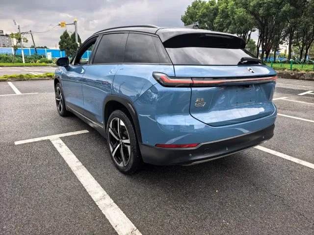 Nio ES7 — Фото автомобиля 8